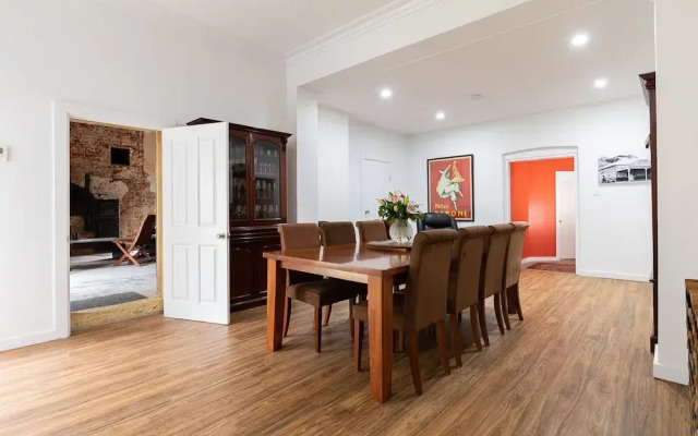 Unwind Mannum Riverside Retreat