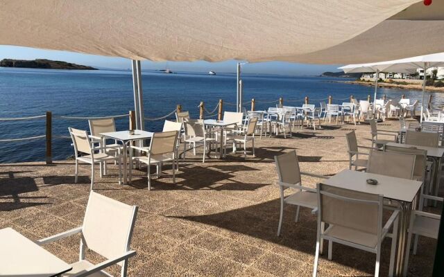 Apartamentos Llevant