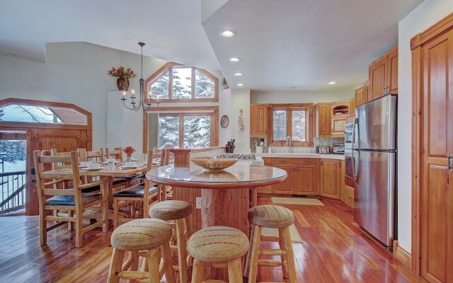 Dogwood Lodge by RedAwning