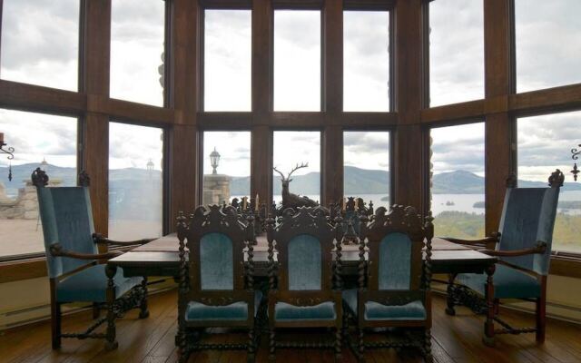 HIGHLANDS CASTLE overlooking Lake George.. plus 2 other Castles!