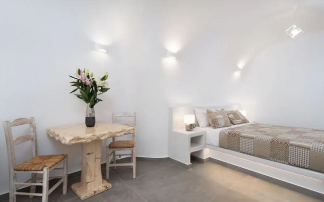 Yiota Collection  3Suites&3Prive Jacuzzi