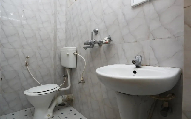 OYO 26496 Hotel Sands Bay