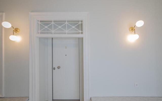 Stylish Studio Apartments-1878 House