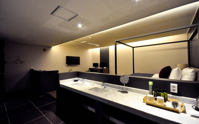 Boutique Hotel H