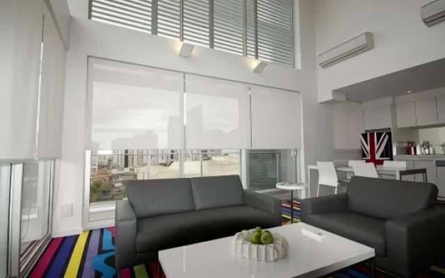 Adge Hotel & Residence