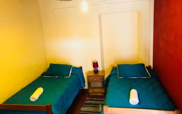 Hostal Inti Para - Hostel