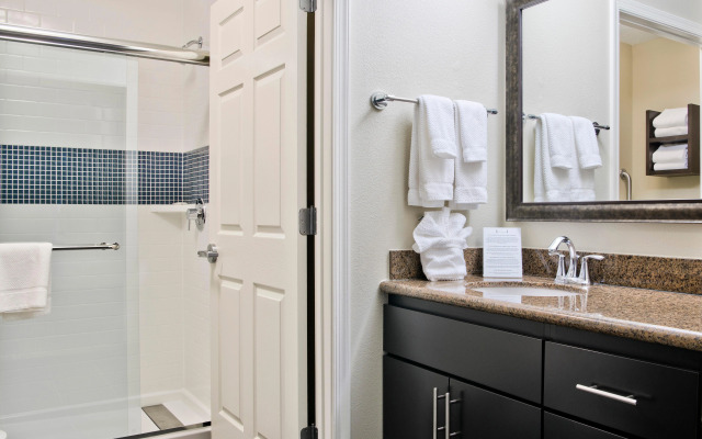Staybridge Suites Charlotte Ballantyne by IHG