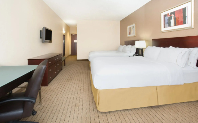 Holiday Inn Express & Suites Minot by IHG