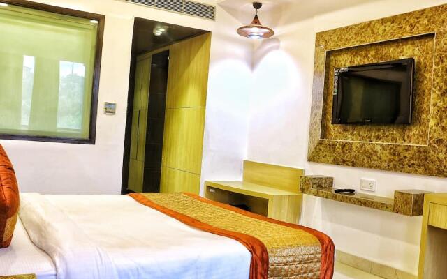 Sam Surya Hotel