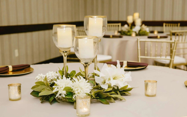 DoubleTree by Hilton Virginia Beach