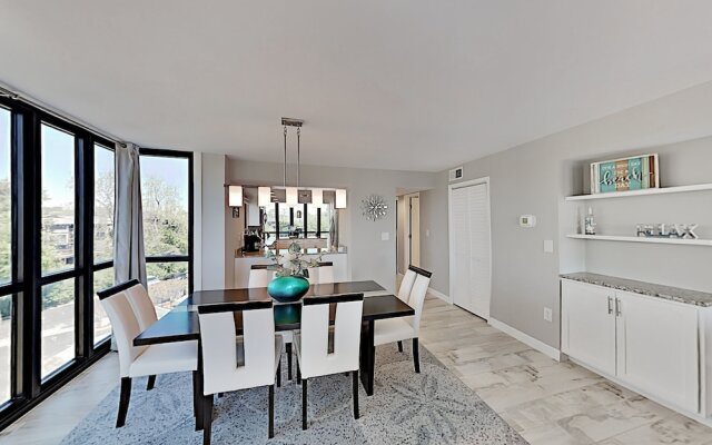 All-suite Sea Mark Getaway - Pool & Inlet Views 3 Bedroom Condo