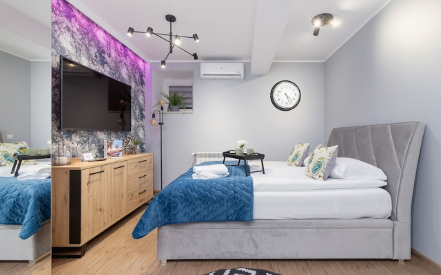 Kielecka Studio With Bathtub by Renters