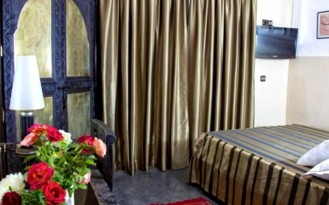 Hotel Azoul
