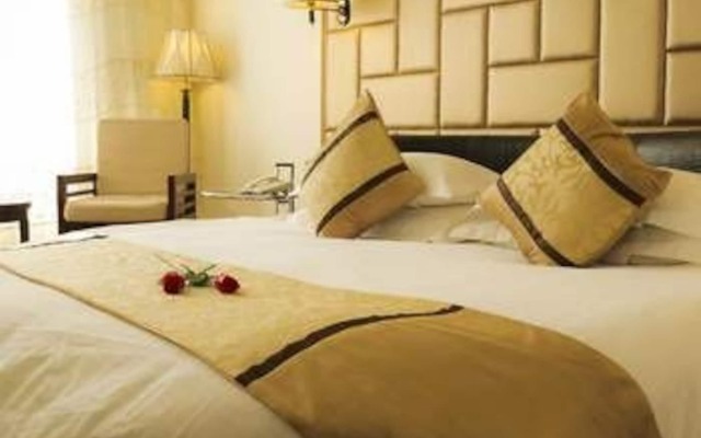 New Yuli Grand Business Hotel