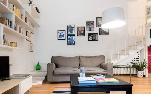 Sesto - Elegant 2-bedroom flat with balcony