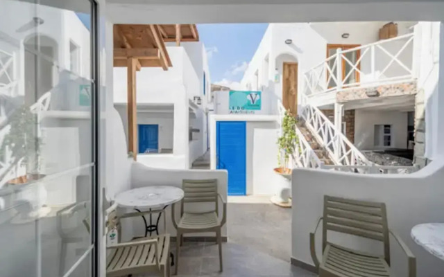 Vassilia on the beach Serifos