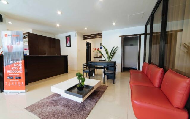 Reddoorz Premium @ Guadalupe Village
