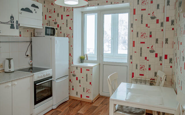 Viburnum on str. Leningradskaya, bld. 37