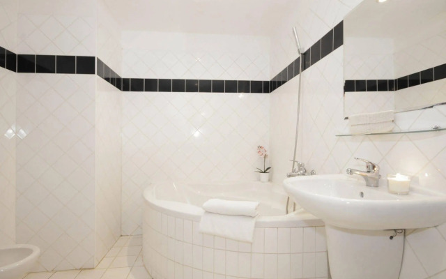 Downtown Residence Apartments