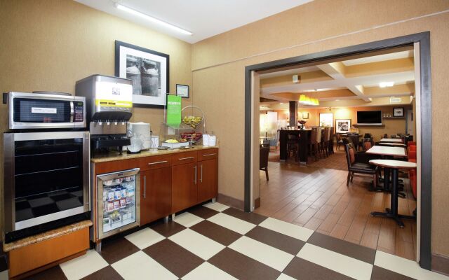 Hampton Inn Collinsville
