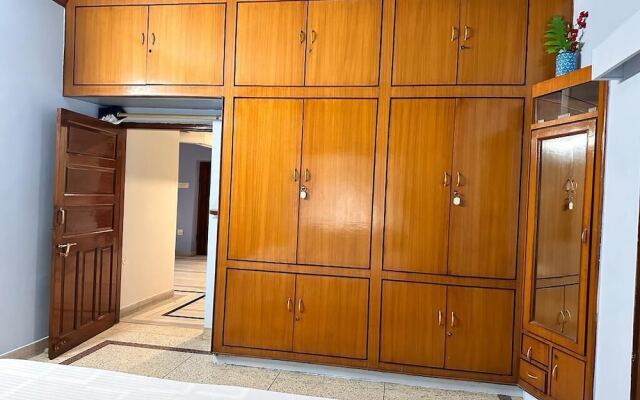 Ohh Hostler Jaipur