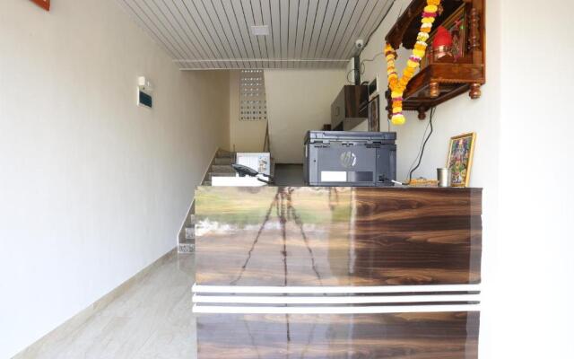 Capital O 85712 Hotel Star Inn