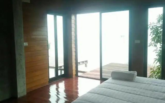 Lake House
