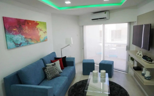 Lazuli Beach & Pool Apartment 501