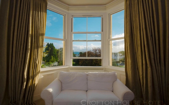 Crofton House Hotel