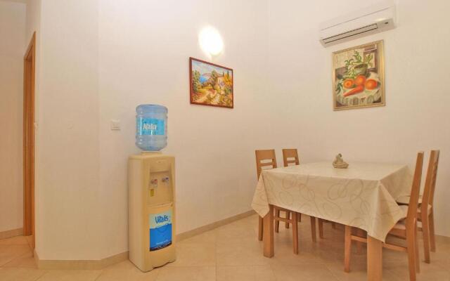 Apartments Kristina 1531