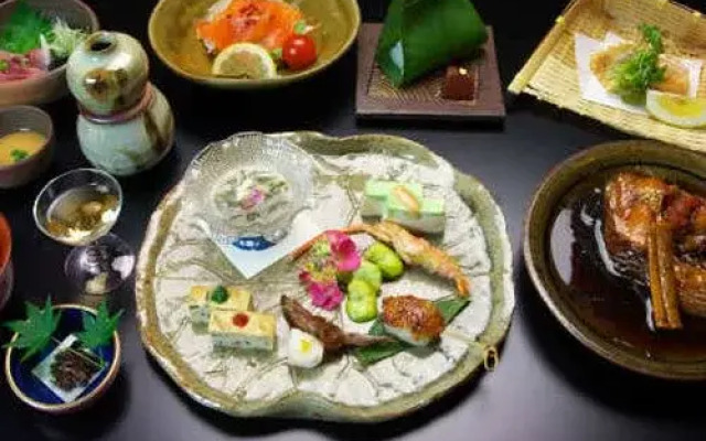 Meisho Tenryukyo Onsen Ryukyotei