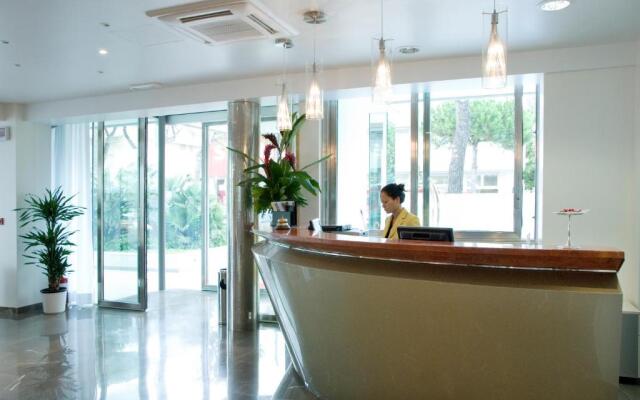 Hotel Club House