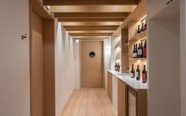 The Hyoo-Sik AANK Cheongju Uam