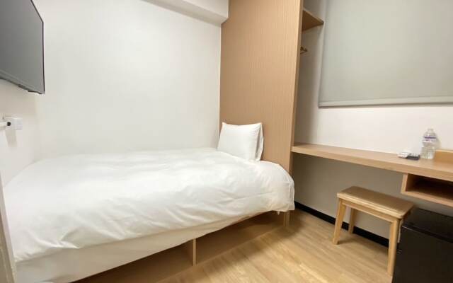 Hz Hotel