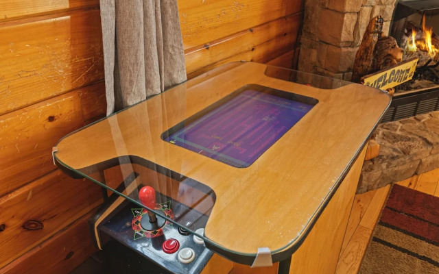 Bear Hideaway Cozy 3BR Cabin