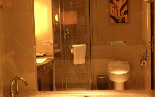 Soluxe Hotel