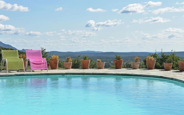 Magnificent Castle in Viols-le-fort With Swimming Pool