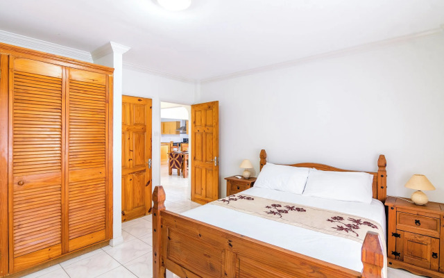 Woburn Villa Apartments