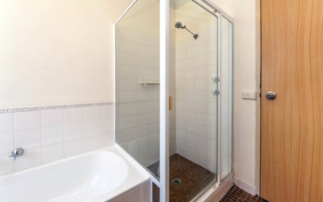 Portside, Unit 11/1 Donald Street