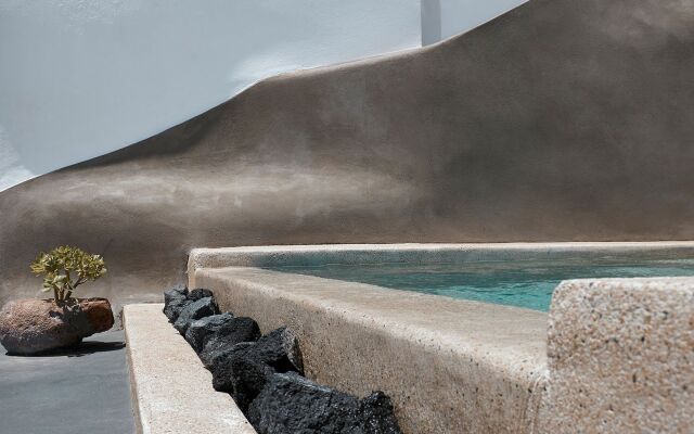Luxury Villa Blue Dome Santorini