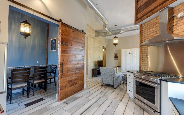 Stay Chateau Suite 1