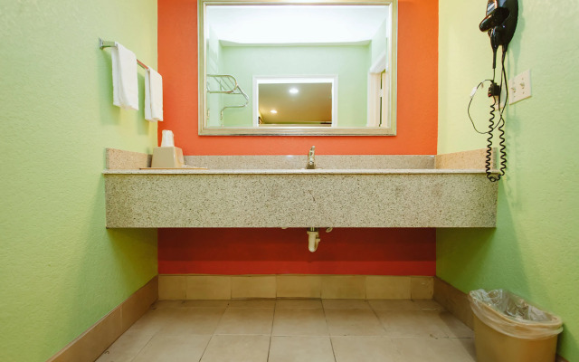 Regency Inn Channelview