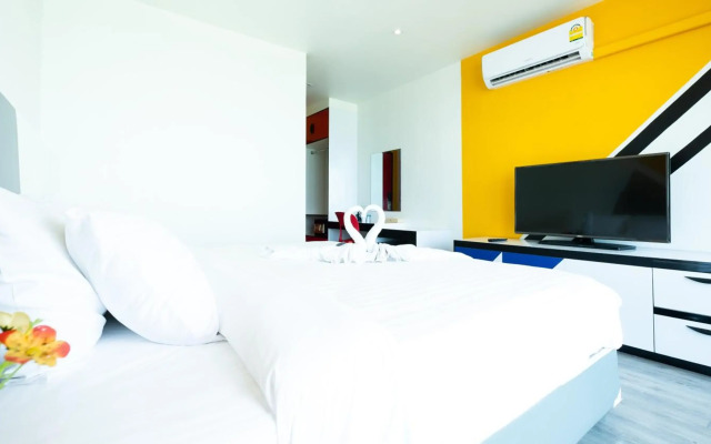 Play Phala Beach Rayong