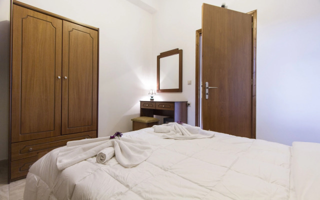 Agarathos Traditional Rooms