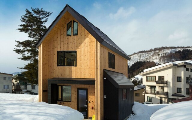 Harvest Eco House