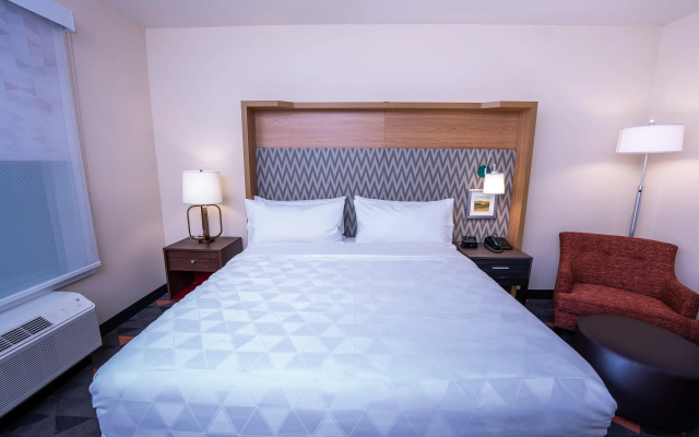 Holiday Inn NW Houston Beltway 8 by IHG