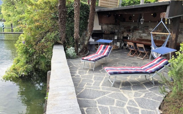 Direct on Lugano Lake: Take a Swim From Your Villa