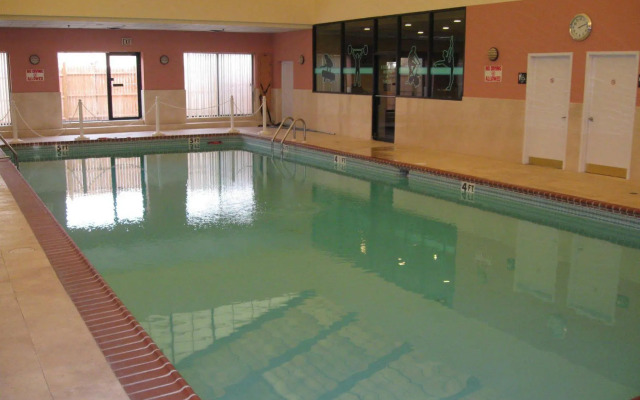 Clarion Hotel Somerset - New Brunswick