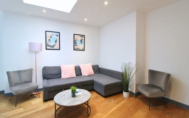 Canning Town by Viridian Apartments