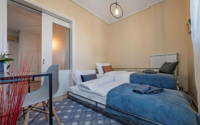 Bright 3 bd apt, Hellenikon Metr. Park , Glyfada